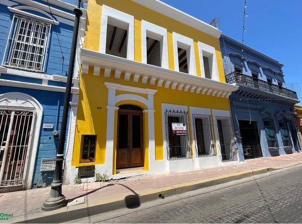2da Calle Teniente José Azueta 2206, Mazatlán Centro, Mazatlán, Sinaloa, Mazatlan, Sinaloa 82000