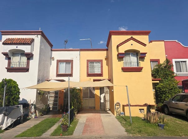 Calle Santo Tomás 1358, Fraccionamiento Real del Valle, Tlajomulco de Ziga, Jalisco, Tlajomulco de Zuniga, Jalisco 45654