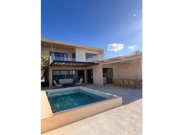 22, 8, Progreso, Yucatan 97320
