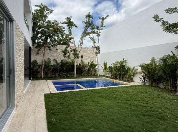 Unnamed Road, Merida, Yucatan