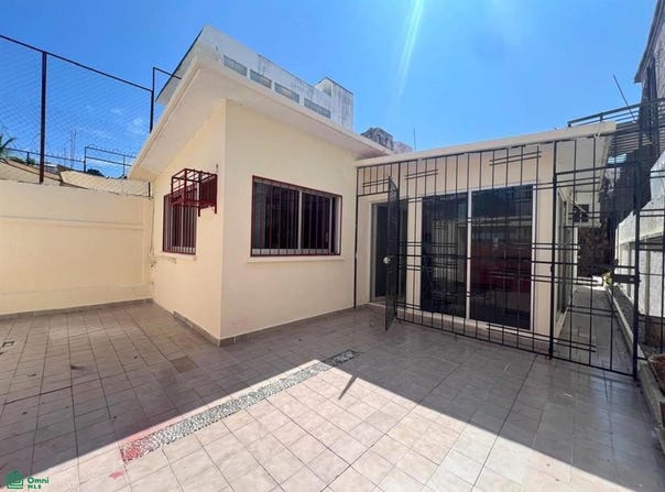 ALMIRANTE COSME DAMIAN CHORRUCA 17, Costa Azul, Acapulco de Juárez, Guerrero, Acapulco de Juarez, Guerrero 39850