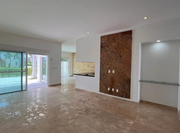 Blvd. Kukulcan 1, Cancún, Quintana Roo 77500