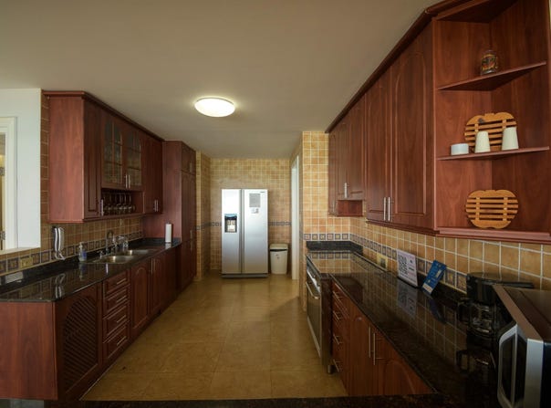 PH MIRAMAR 1 unit: 8B, Antón, Antón
