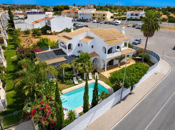 Guia, Algarve 8200