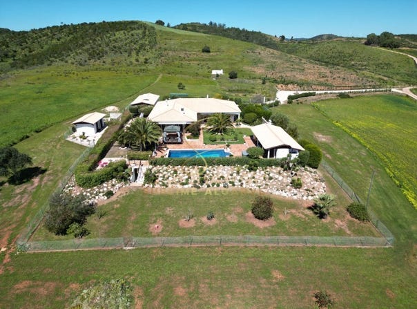 Bensafrim, Algarve