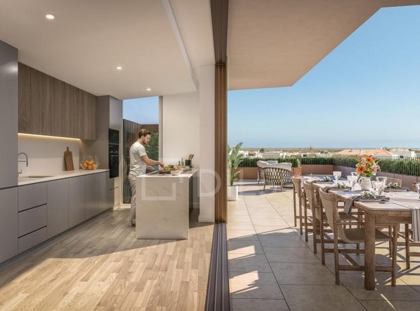 Santa Luzia, Algarve