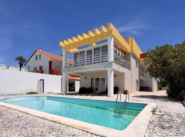 Nazaré, Leiria 2450