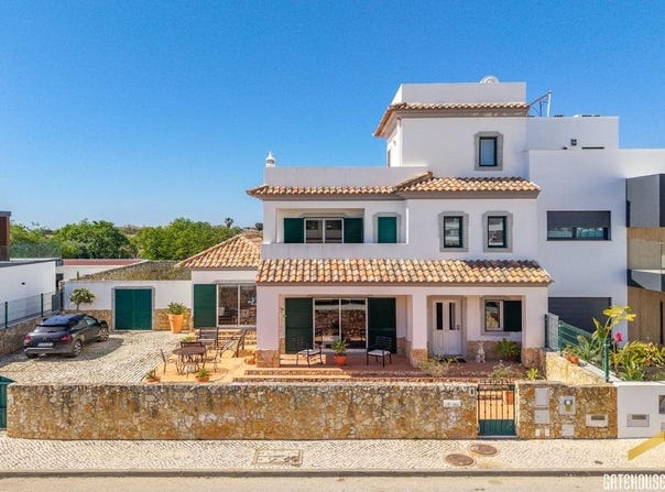 Olhão, Algarve 8700