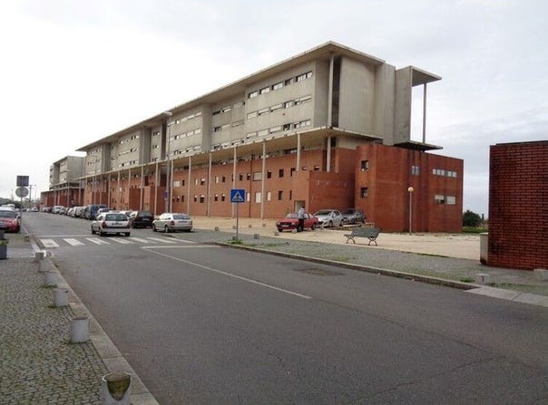 Matosinhos, Porto District 4455-287