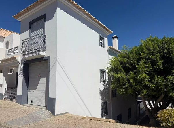 Santa Luzia, Algarve 8800