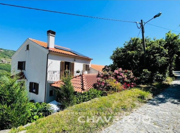 Avô, Coimbra District