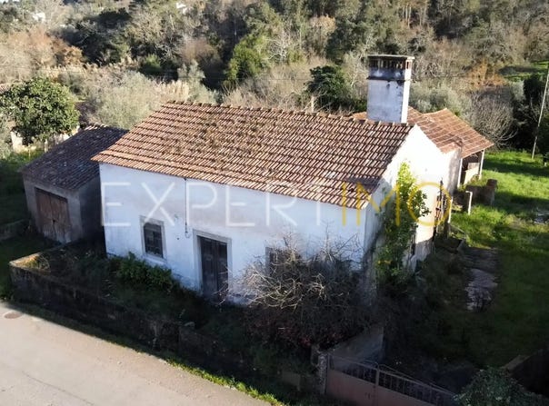 180 EM522, Leiria, Leiria District 3240