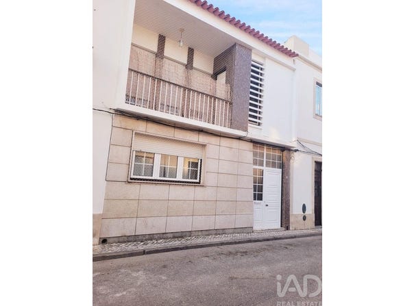 Almeirim, Santarém 2080