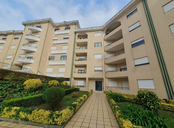 Gondomar, Porto District 4435-165