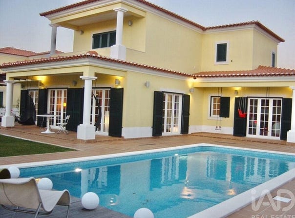 Amoreira, Leiria 2510