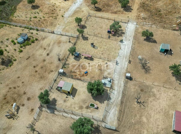 Redondo, Évora District