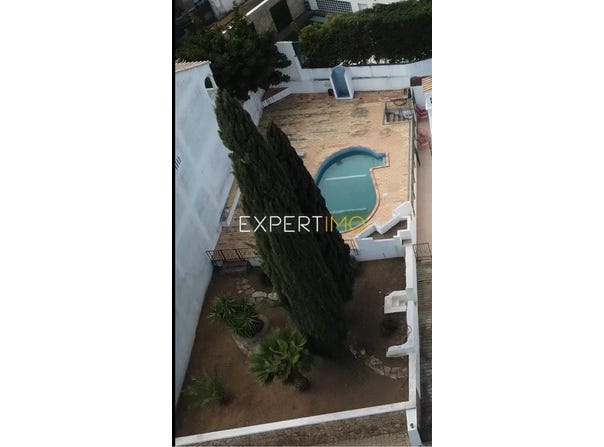 Faro, Algarve 8100