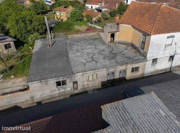 Aguada De Cima, Aveiro District