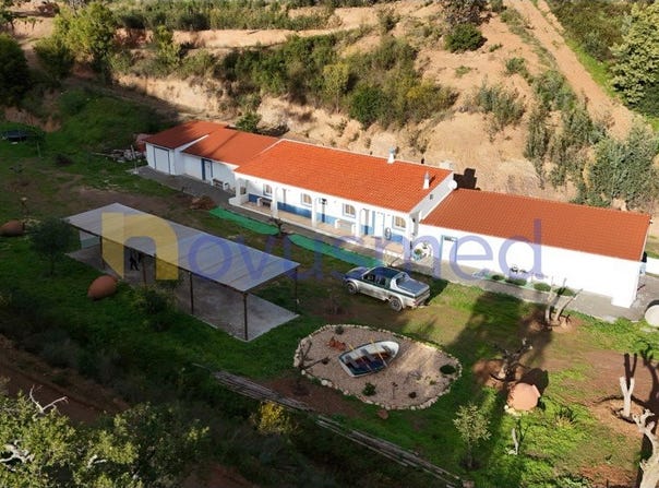 Alferce, Algarve 8550
