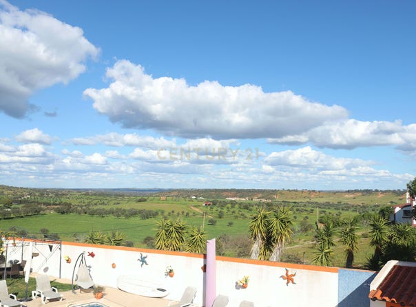 Monte dos Barracões, Bicos, Beja District 7670-503