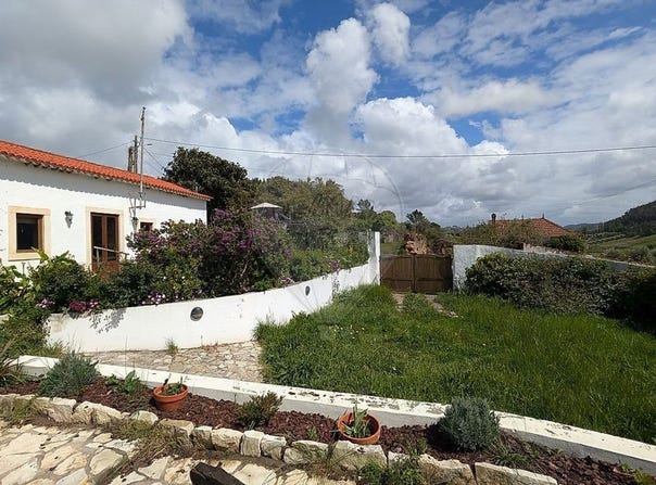 Carvalhal Benfeito, Leiria 2500