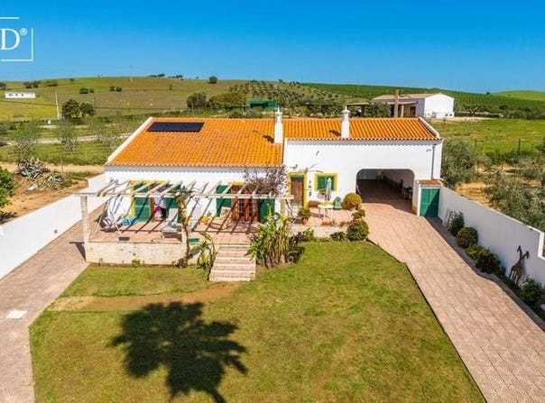 Baleizão, Beja 7800