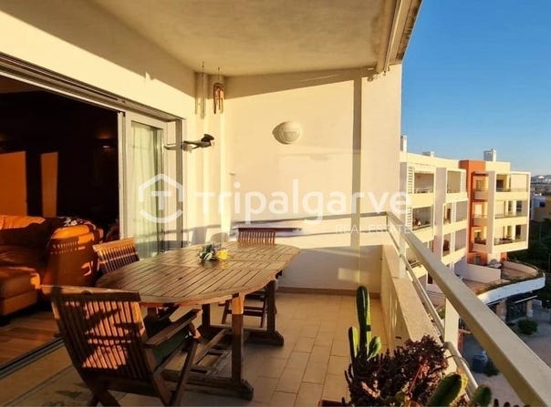 Portimão, Algarve 8500
