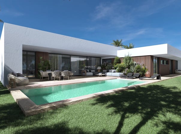 Portimão, Algarve 8500