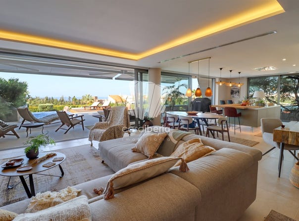 Ferragudo, Algarve 8400