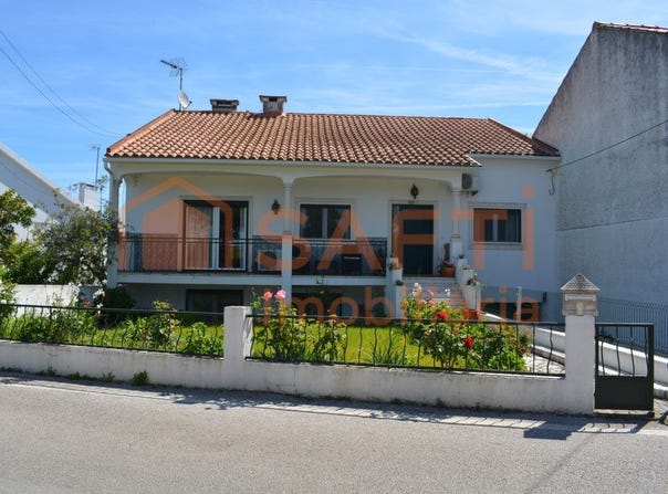 Riachos, Santarém 2350