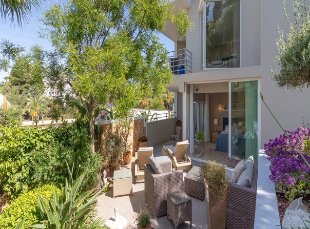 Ferragudo, Algarve 8400