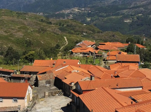 Rua central de Espindo, Ruivães e Campos, Braga 4850-333