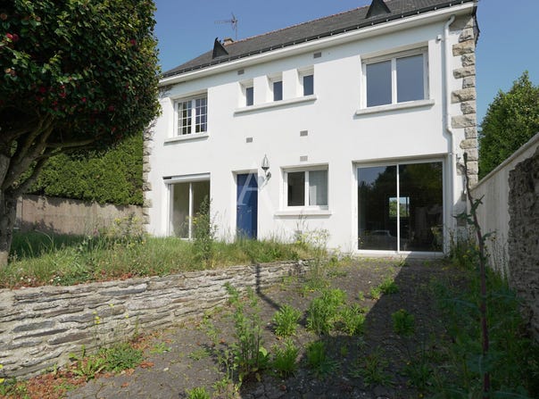 PLOERMEL, Brittany 56800