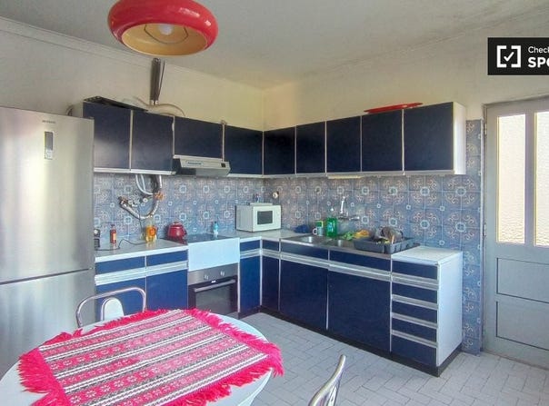 lisbon, Setubal 2825-076