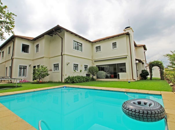 Bryanston, Gauteng 2021