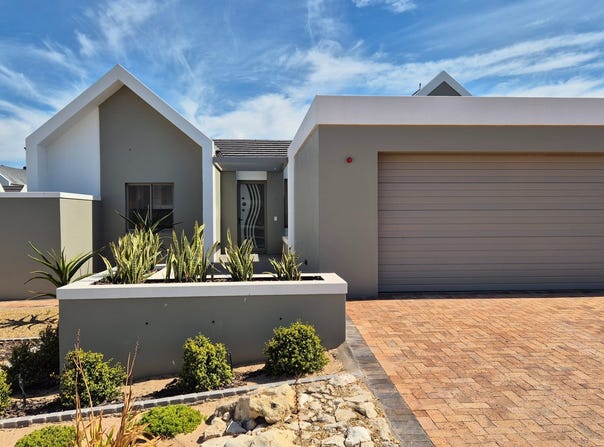Chardonnay Circle 1435, Langebaan Country Estate, Western Cape 7375