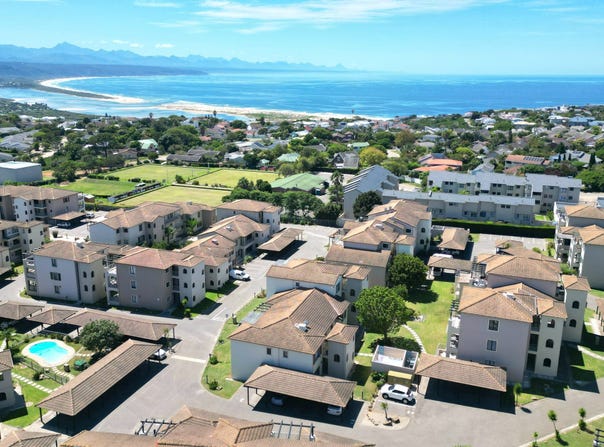 Bowtie Drive 1, unit 12, Bowtie, Western Cape 6600