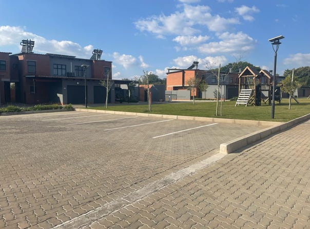 Sinoville, Gauteng 182