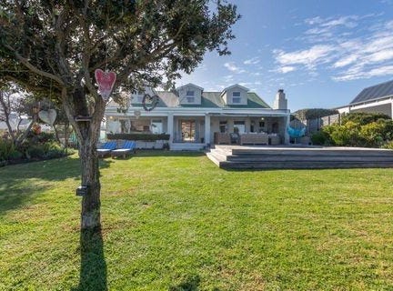 Grotto Bay, Western Cape 7437