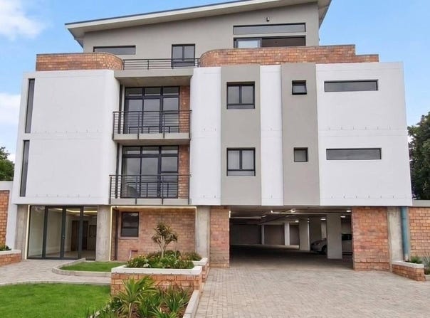 Arum Road 154, unit 102b, Table View, Western Cape 7441