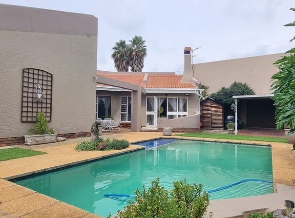 Koornhoop Road 15, unit 15, Sunward Park, Gauteng 1459