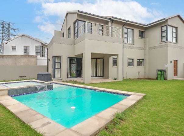 Broadacres, Gauteng 2194