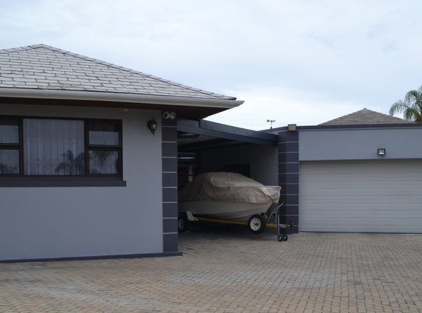 Du Toit 11, Wellington North, Western Cape 7655