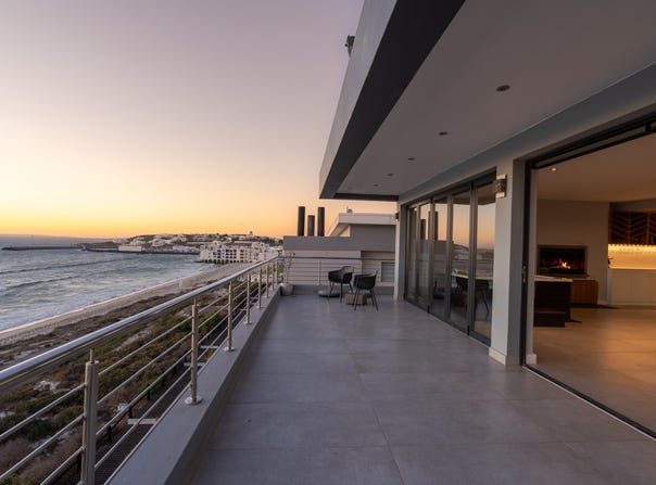 Casos Road 18, Calypso Beach, Western Cape 7357