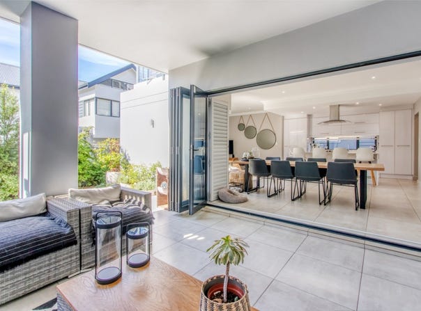 Broadacres, Gauteng 2194