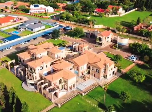 Roodepoort, Gauteng 1724