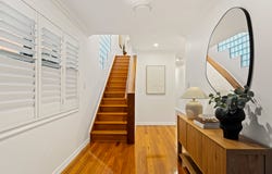 87 Waterview Avenue, Wynnum, Qld 4178