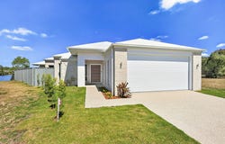10 Ernest Close, Toogoom, Qld 4655