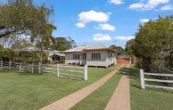 6 Tuggerah St, North Booval, Qld 4304