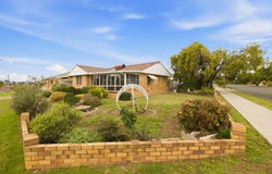 2 Oak Street, Tamworth, NSW 2340